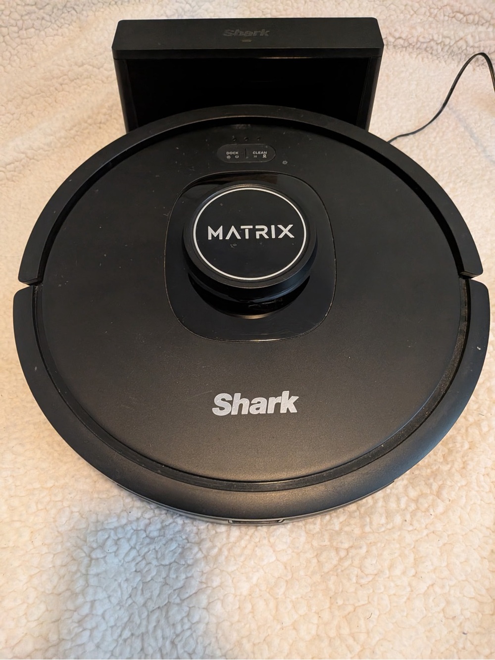 Shark Matrix Robot Vacuum - Black